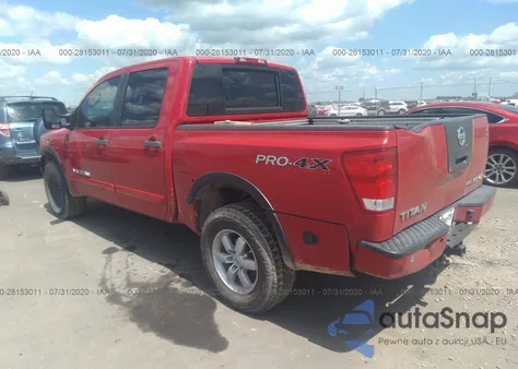 2011 Nissan Titan Pro-4X z USA, uszkodzony, nr VIN 1N6BA0EC8BN300817